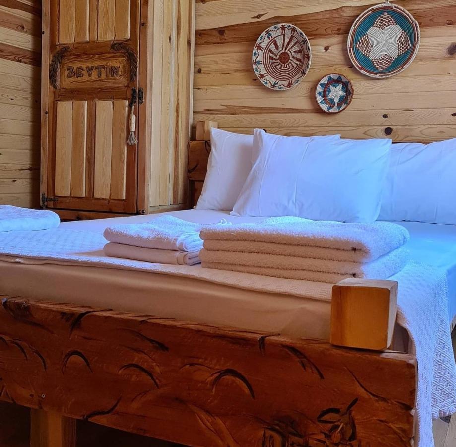 Derin Tas-Bungalow Датча Екстериор снимка